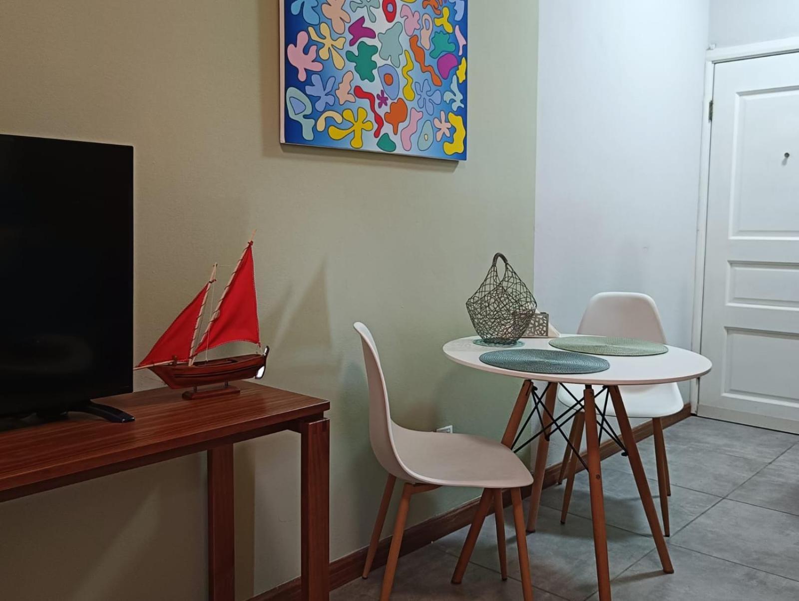 Newly Renovated Studio Apartment With Rooftop Pool, Few Steps To The Beach Flic-en-Flacq المظهر الخارجي الصورة