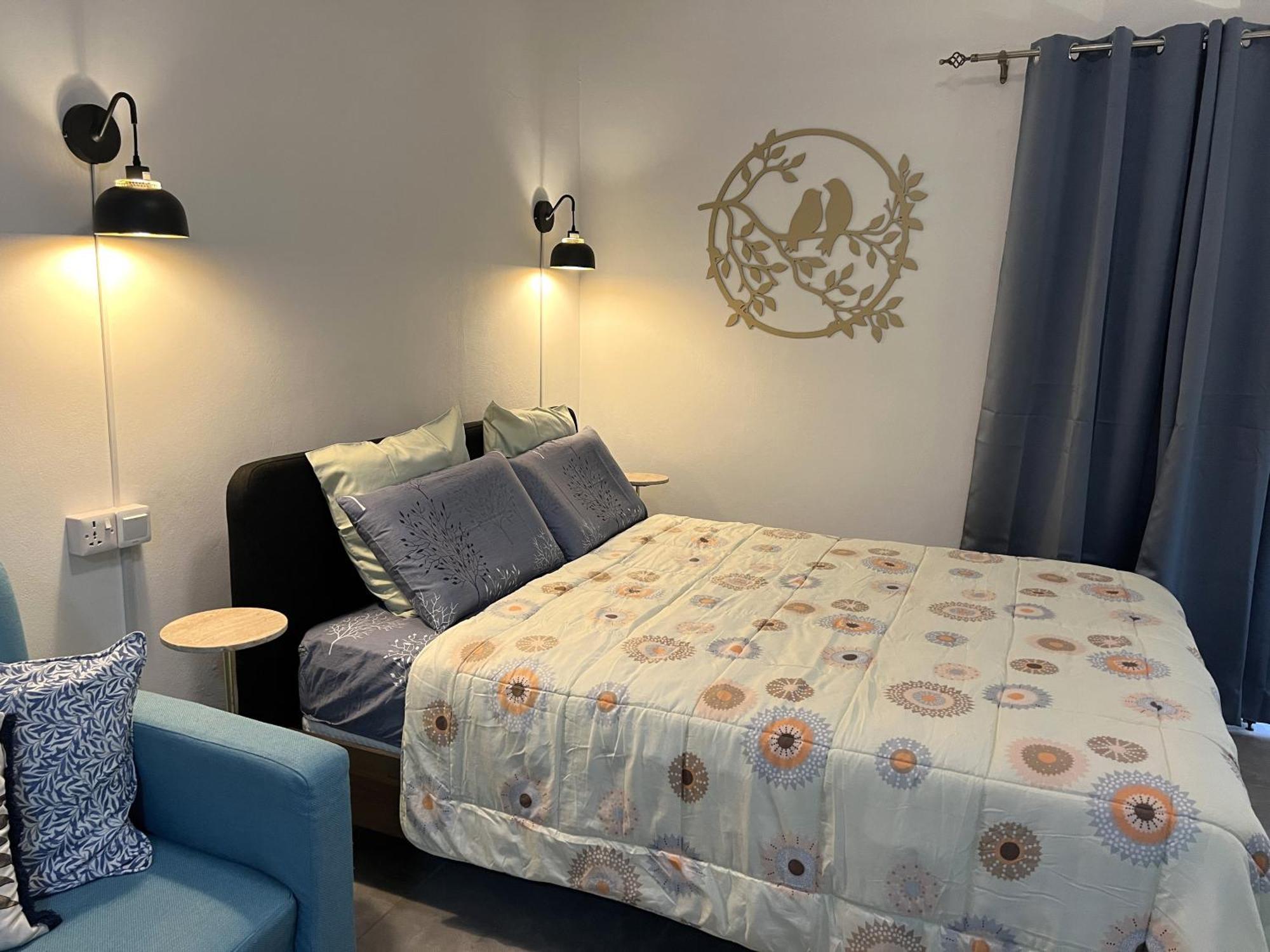 Newly Renovated Studio Apartment With Rooftop Pool, Few Steps To The Beach Flic-en-Flacq المظهر الخارجي الصورة