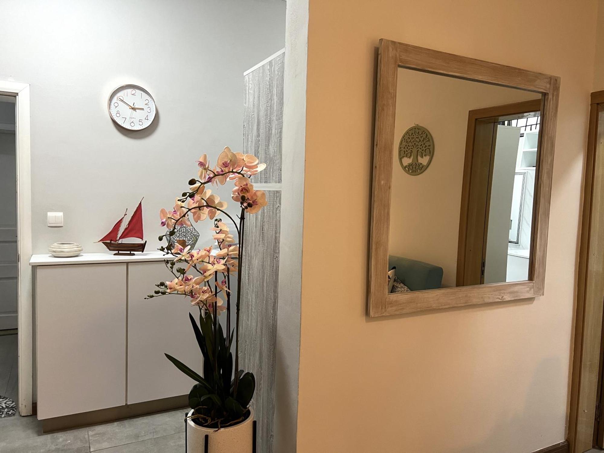 Newly Renovated Studio Apartment With Rooftop Pool, Few Steps To The Beach Flic-en-Flacq المظهر الخارجي الصورة
